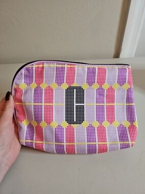 Clinique Purple Small Makeup Bag Cosmetic Travel Bag Zipper Closure